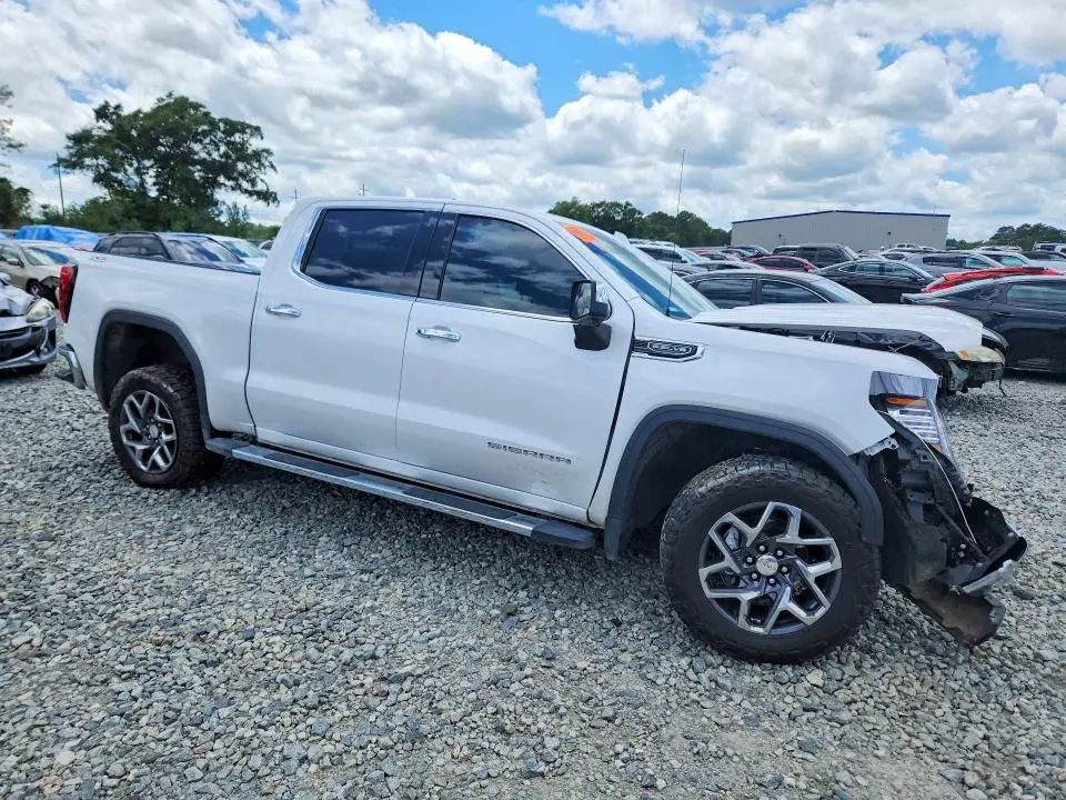 2025 GMC SIERRA K1500 SLT  