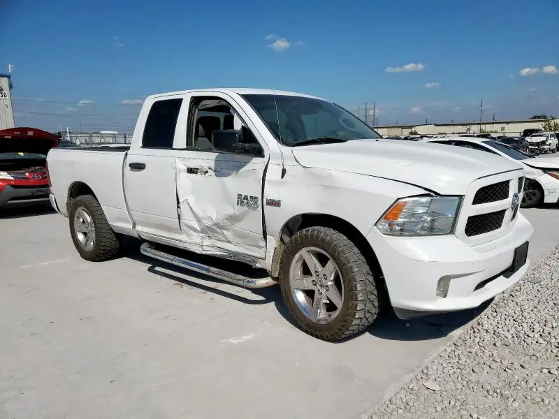 2014 RAM 1500 ST