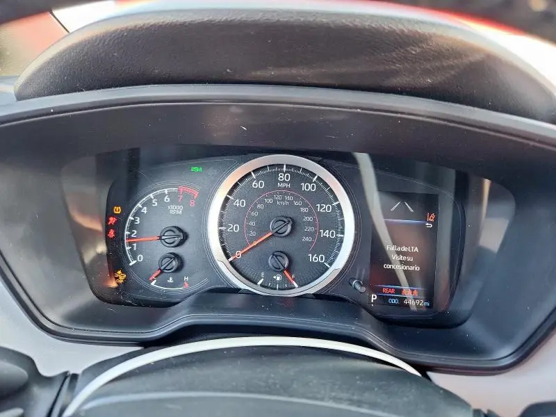 2020 TOYOTA COROLLA SE  