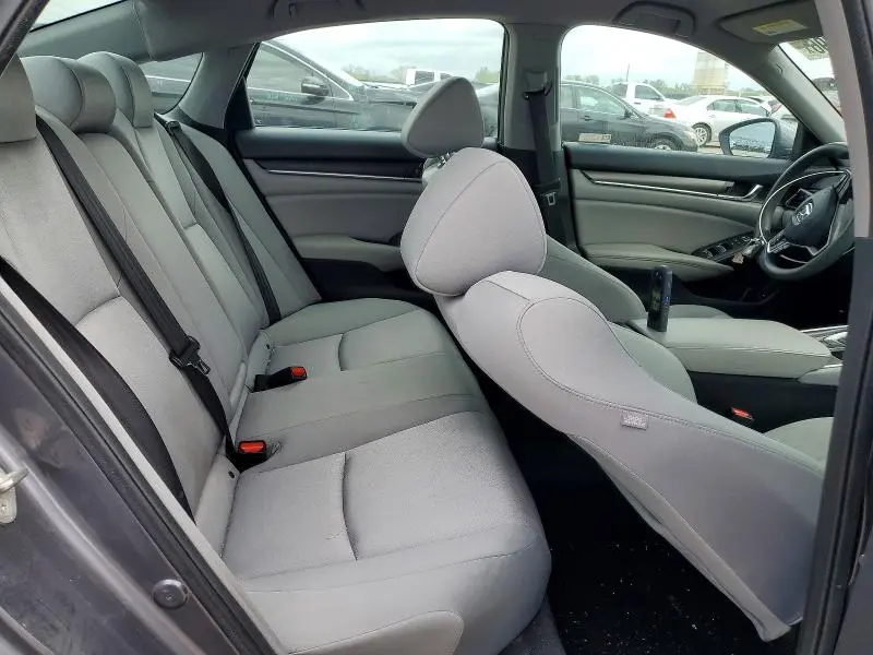 2019 HONDA ACCORD LX  