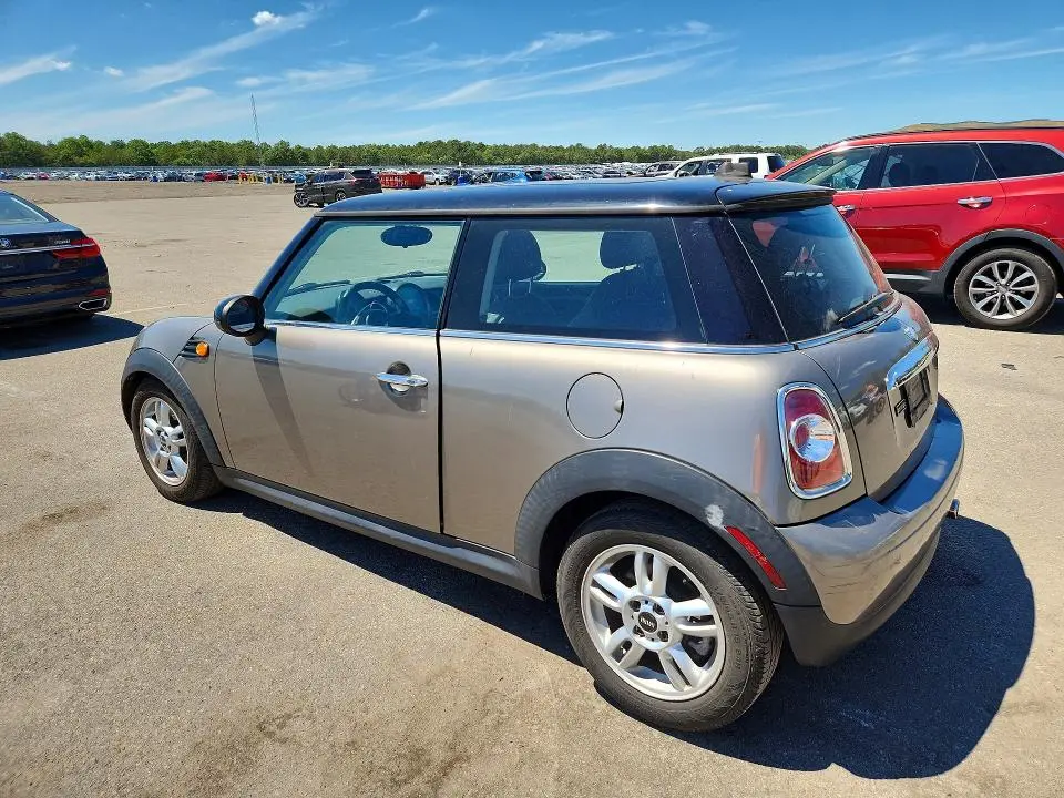 2012 MINI COOPER   