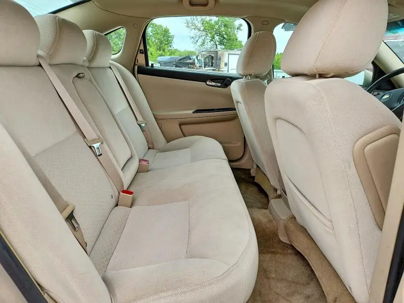 2010 CHEVROLET IMPALA LT  