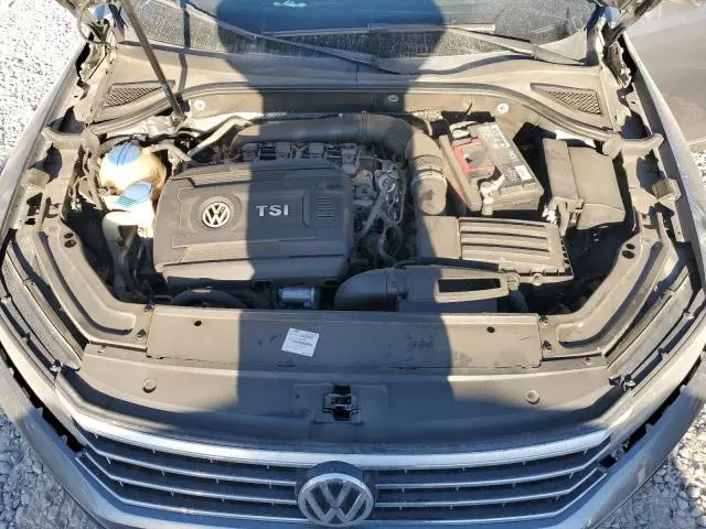 2017 VOLKSWAGEN PASSAT S  