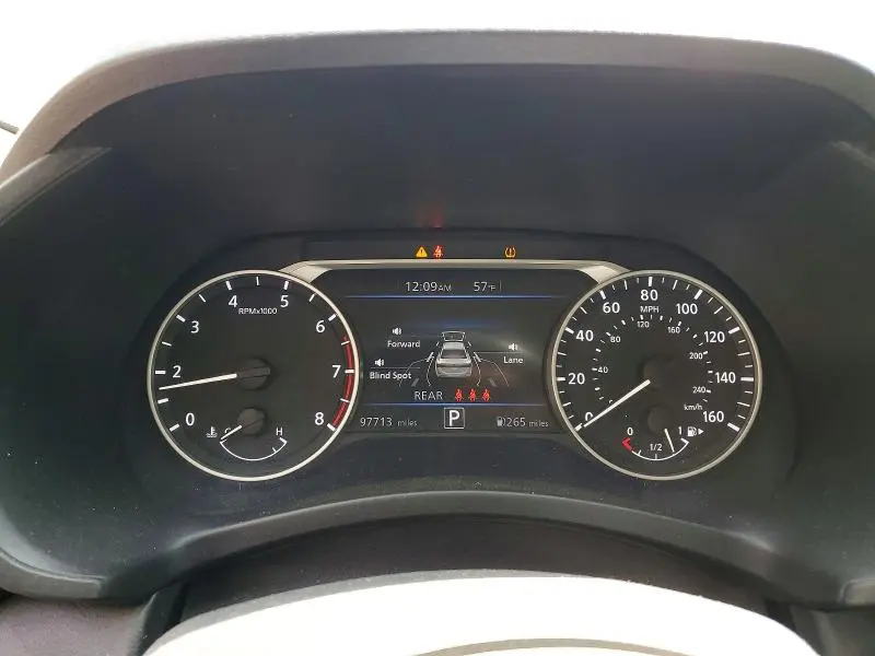 2021 NISSAN SENTRA SR  
