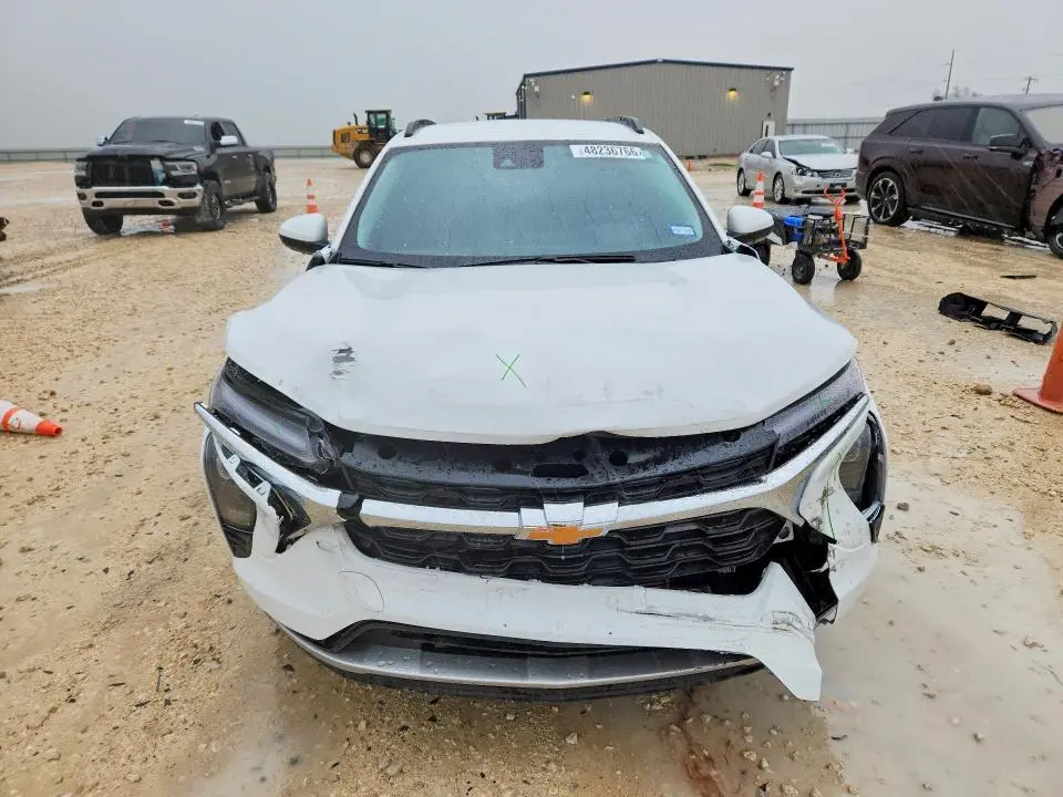 2025 CHEVROLET TRAX 1LT  