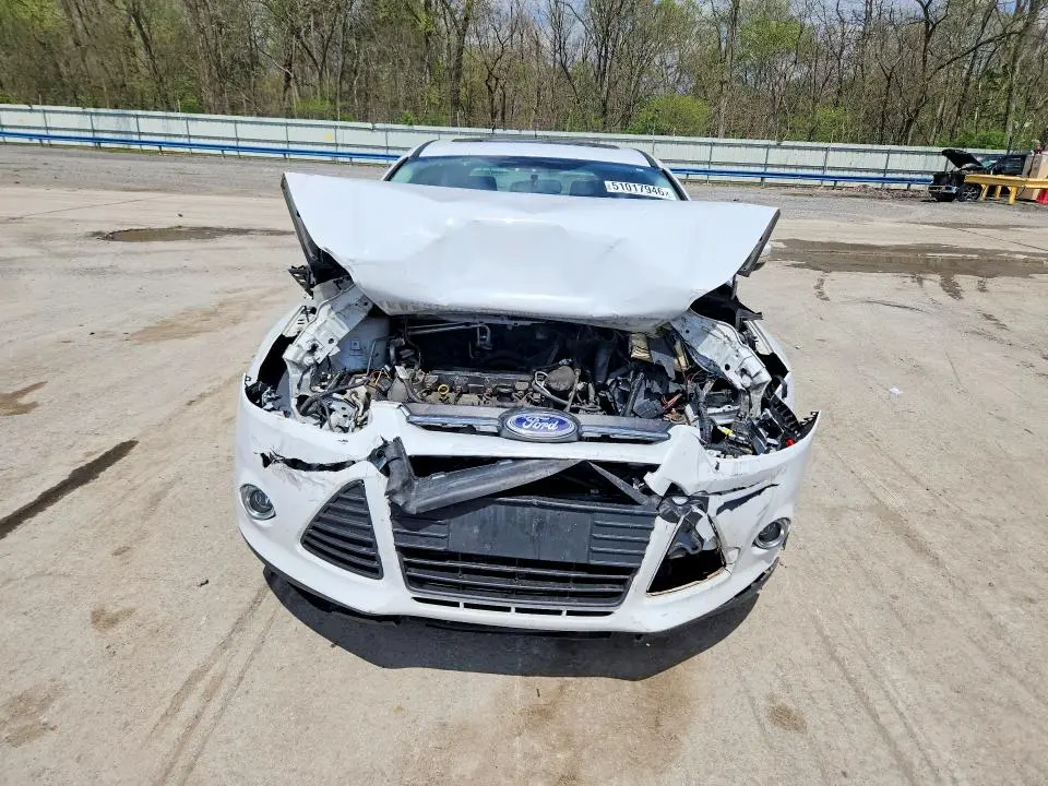 2014 FORD FOCUS SE  