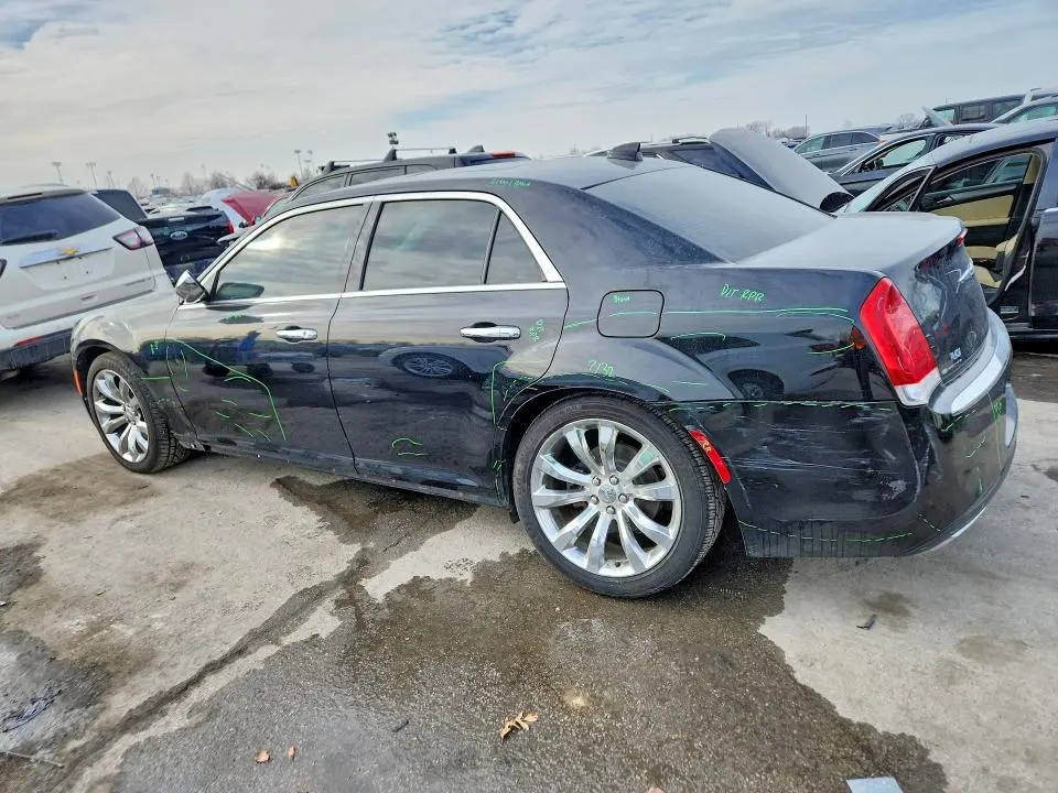 2015 CHRYSLER 300C   