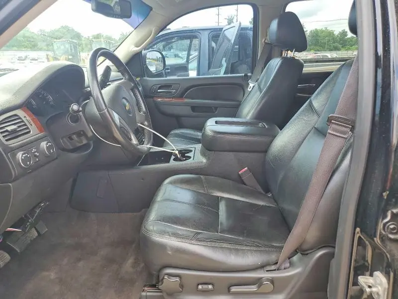 2014 CHEVROLET SUBURBAN K1500 LT  