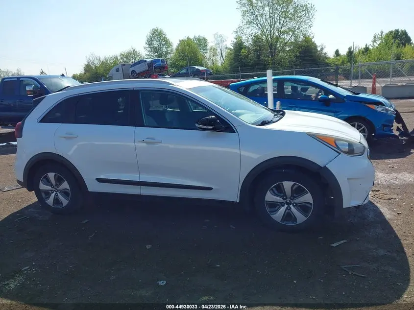 2018 KIA NIRO EX