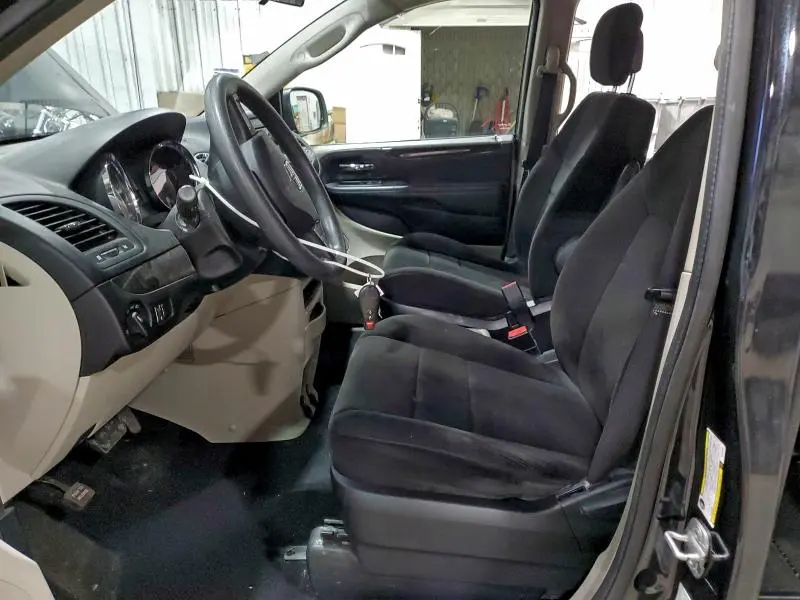 2012 DODGE GRAND CARAVAN SE  