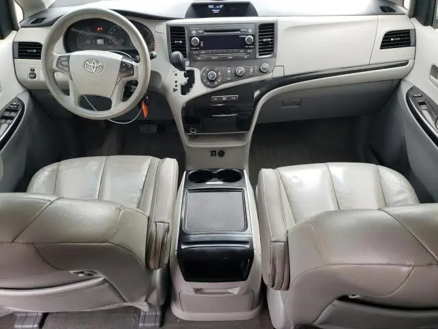 2012 TOYOTA SIENNA LE  