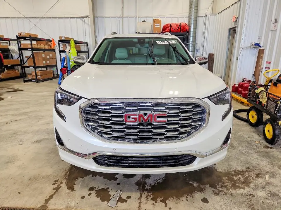 2021 GMC TERRAIN DENALI  