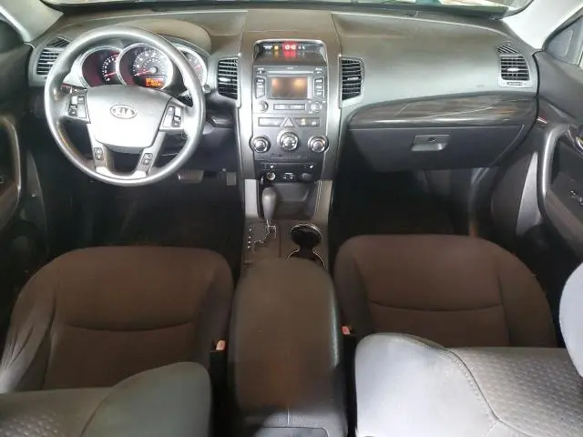 2013 KIA SORENTO LX  