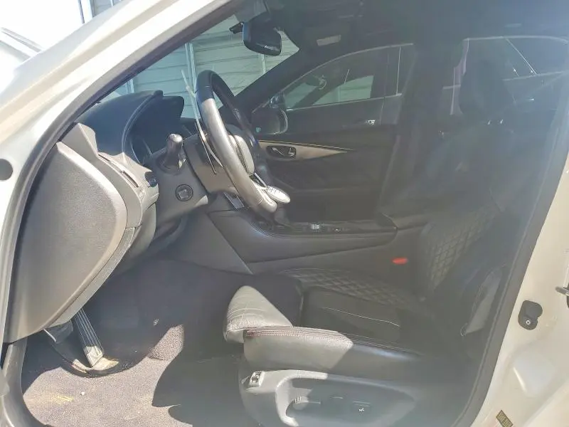 2018 INFINITI Q50 RED SPORT 400  