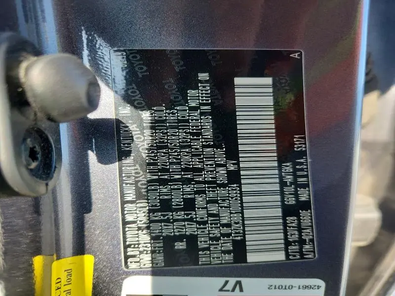 2013 TOYOTA VENZA LE  
