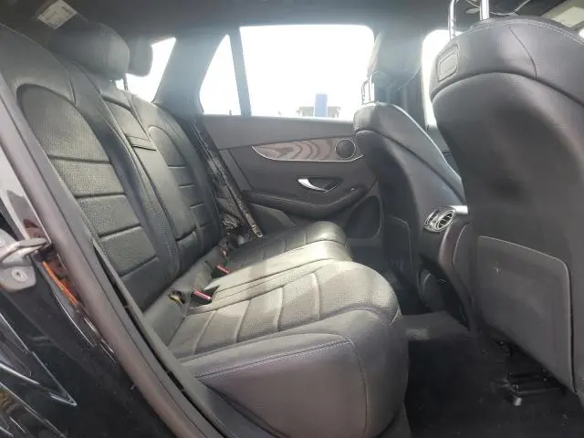 2018 MERCEDES-BENZ GLC 300  