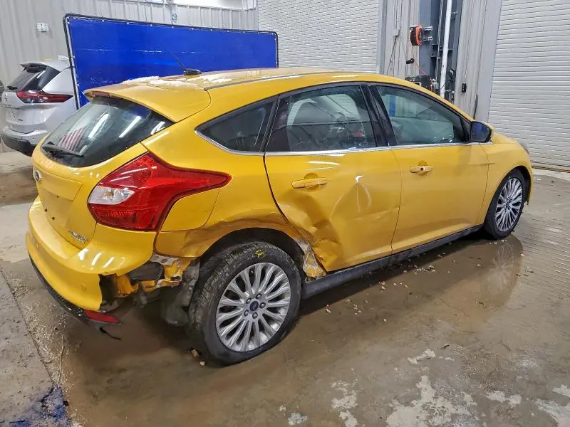 2012 FORD FOCUS TITANIUM  