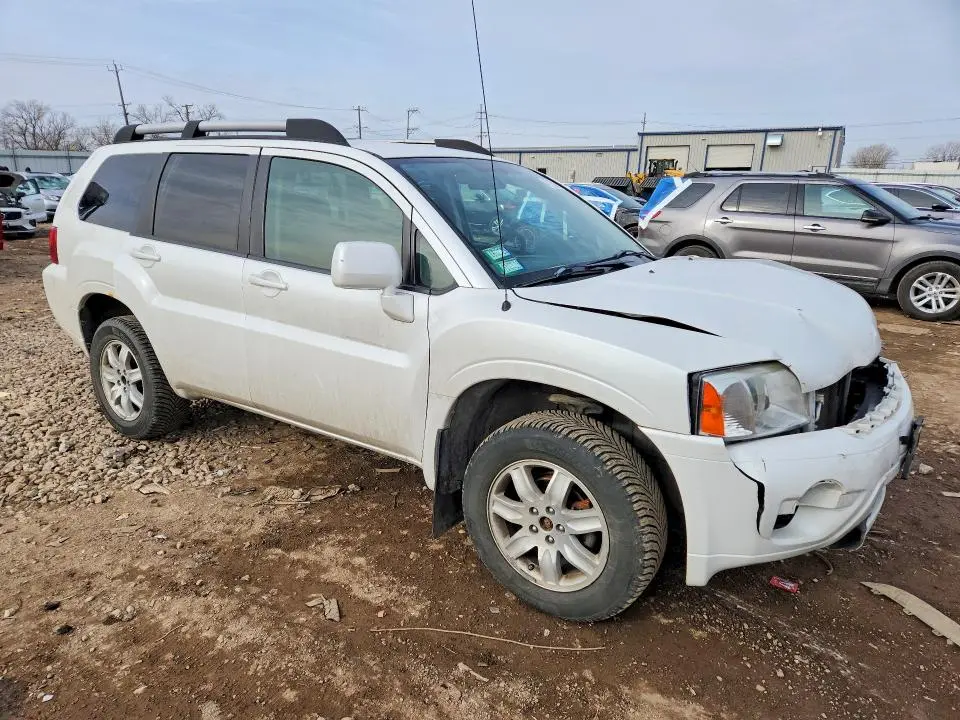 2011 MITSUBISHI ENDEAVOR LS  
