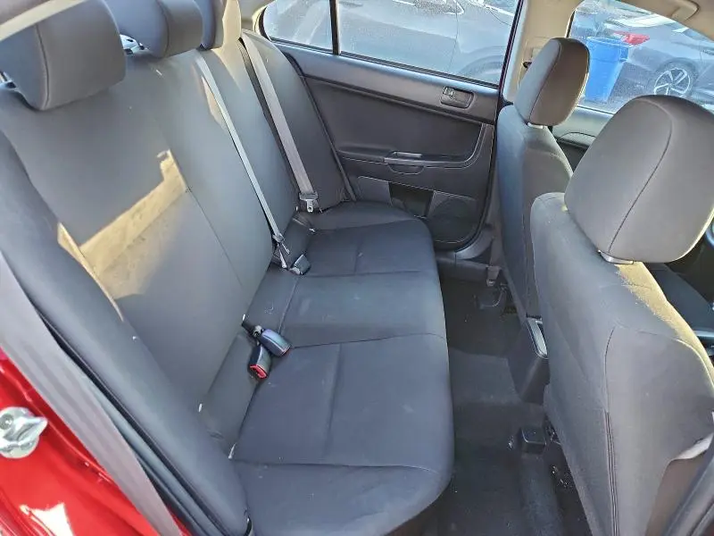 2011 MITSUBISHI LANCER DE  