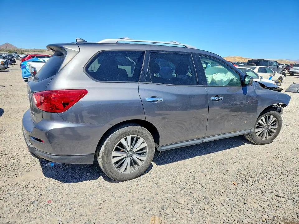 2019 NISSAN PATHFINDER SV  