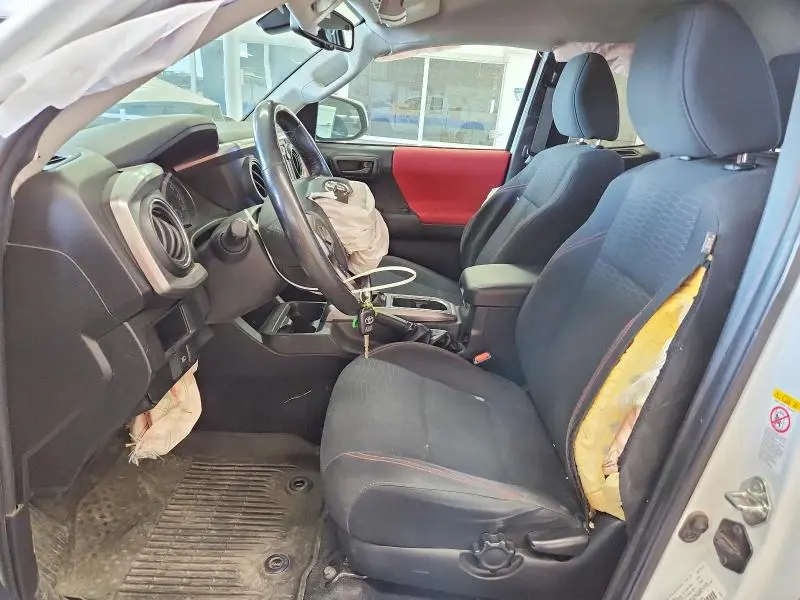 2018 TOYOTA TACOMA SR5 V6  