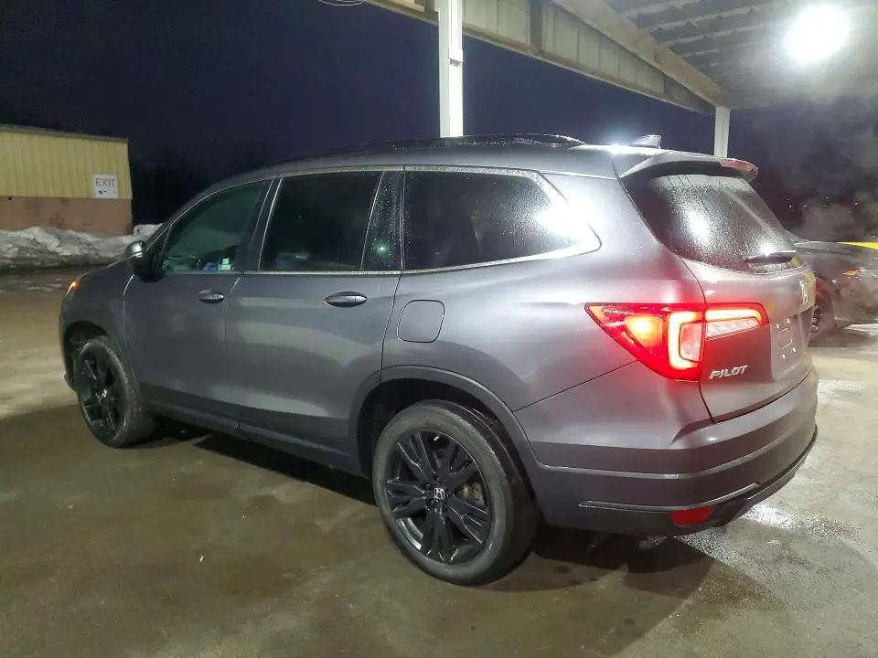 2022 HONDA PILOT SE  