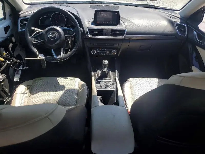 2018 MAZDA 3 GRAND TOURING  