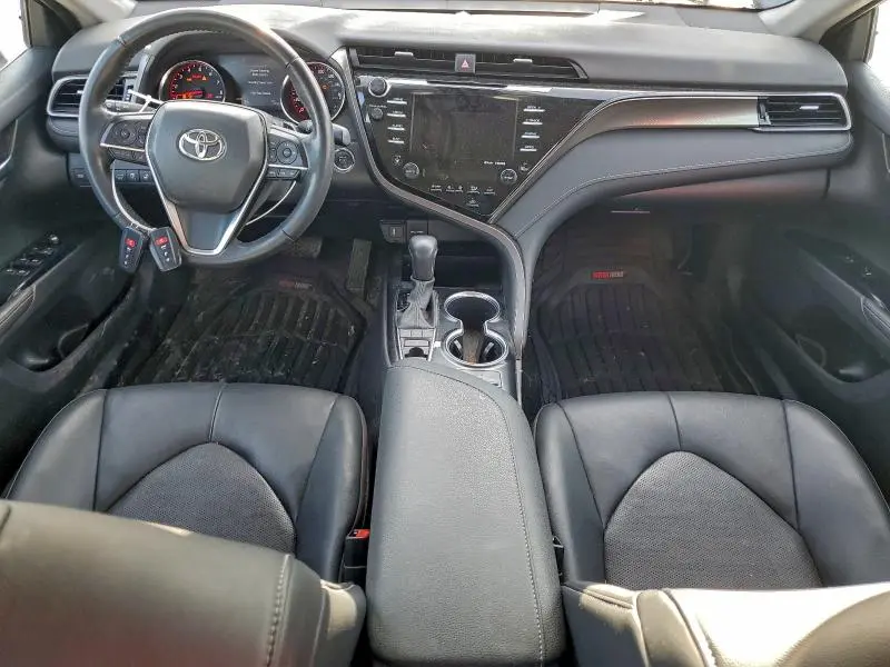 2020 TOYOTA CAMRY XSE  