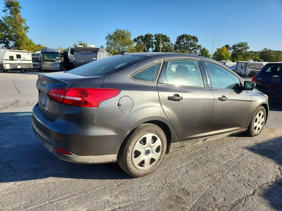 2017 FORD FOCUS S  
