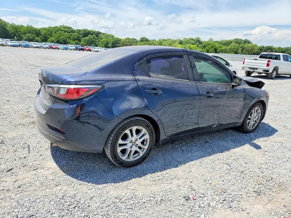 2018 TOYOTA YARIS IA BASE  