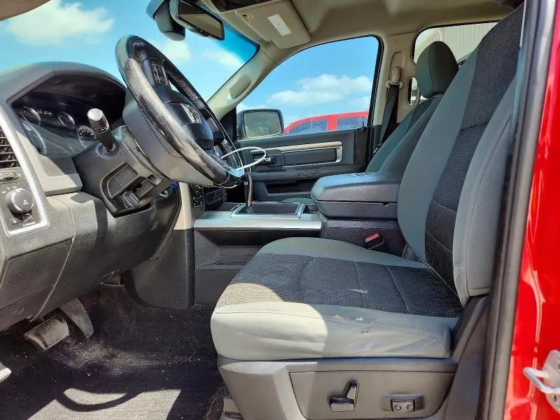 2014 RAM 1500 SLT  