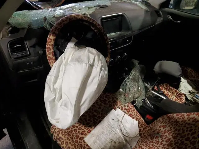 2016 MAZDA CX-5 SPORT  