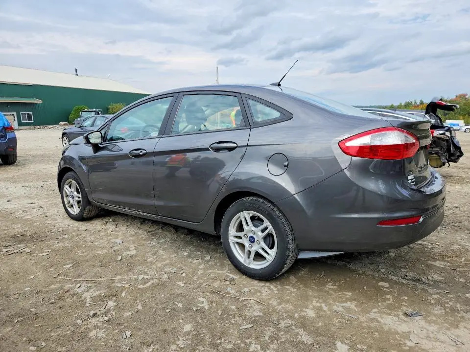 2018 FORD FIESTA SE  