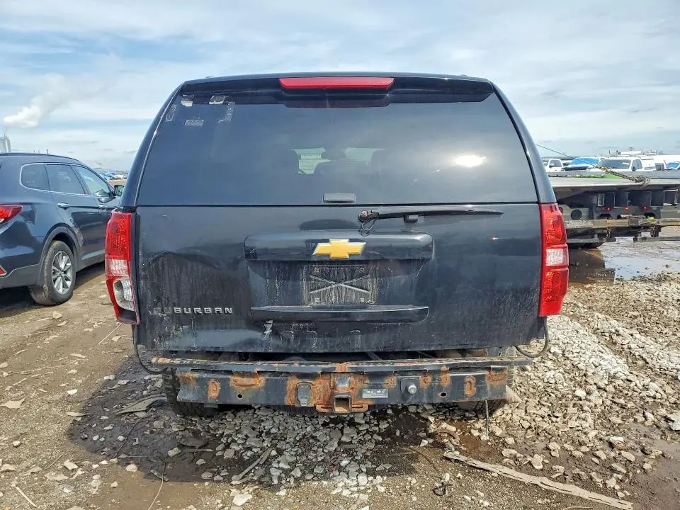 2013 CHEVROLET SUBURBAN K1500 LT  
