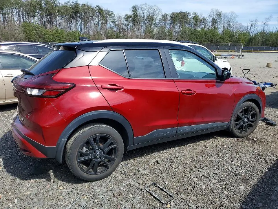 2021 NISSAN KICKS SV  