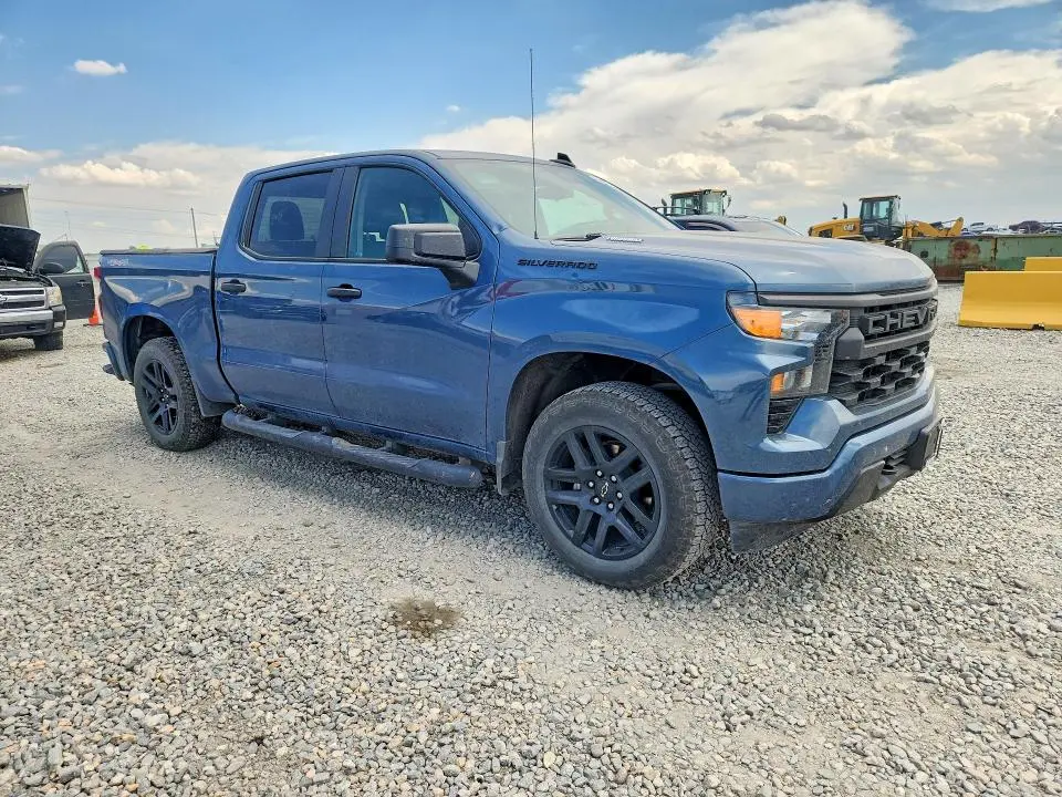 2024 CHEVROLET SILVERADO K1500 CUSTOM  