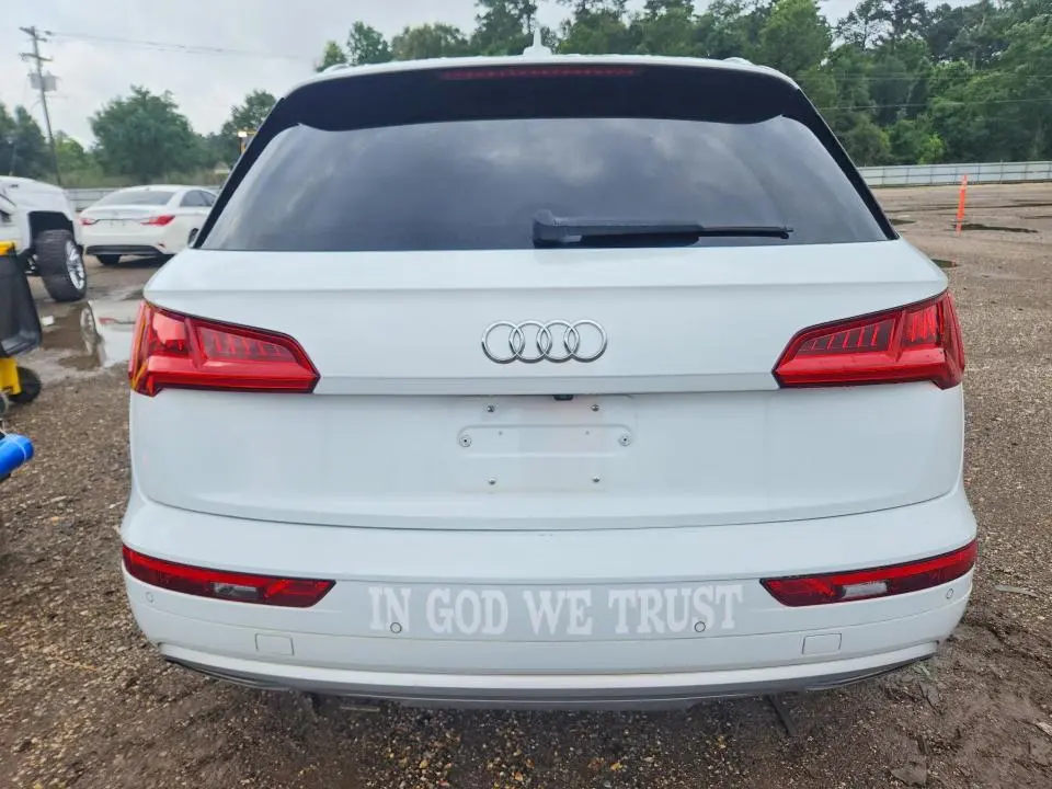 2020 AUDI Q5 PREMIUM PLUS  