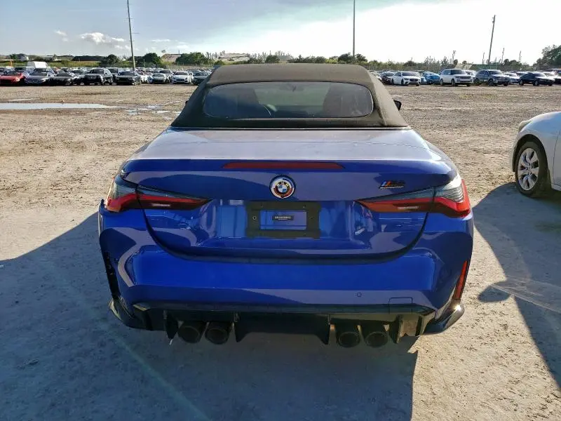 2022 BMW M4 COMPETITION  