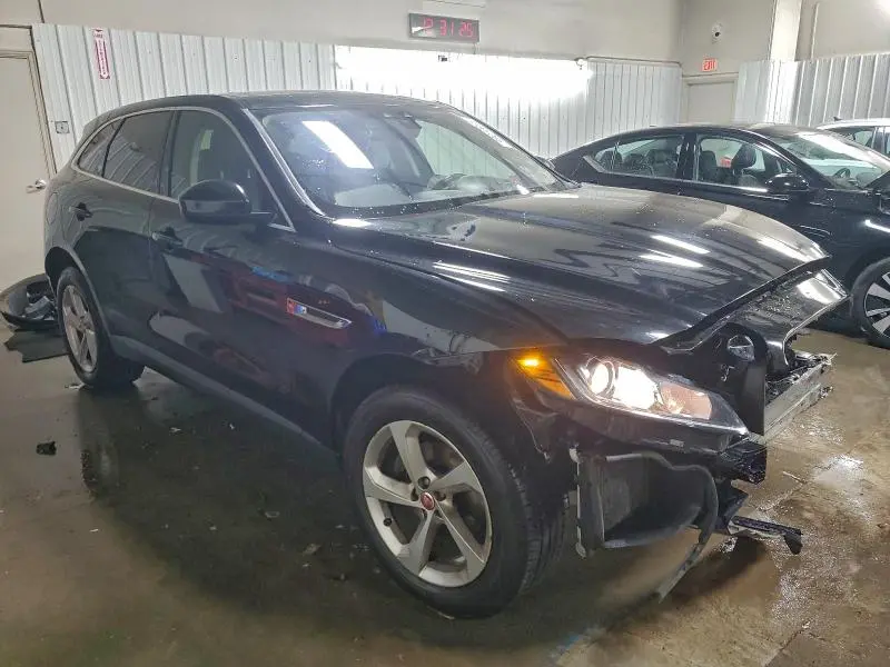 2020 JAGUAR F-PACE PREMIUM  