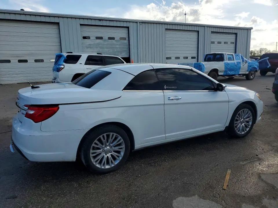 2012 CHRYSLER 200 LIMITED  