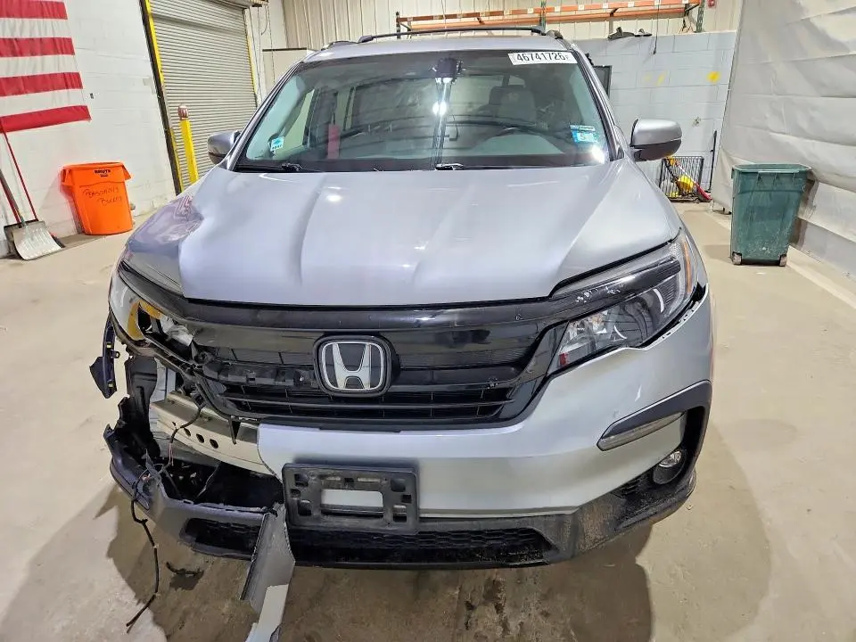 2021 HONDA PILOT SE  