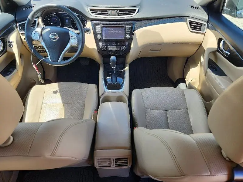 2016 NISSAN ROGUE SL  
