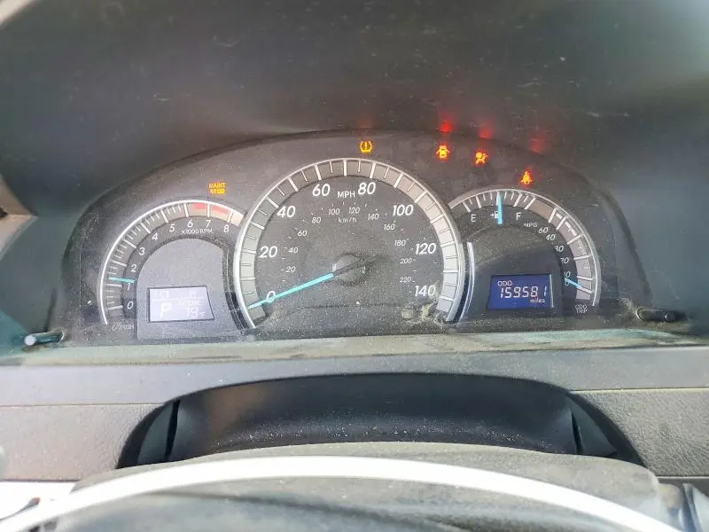 2013 TOYOTA CAMRY SE  