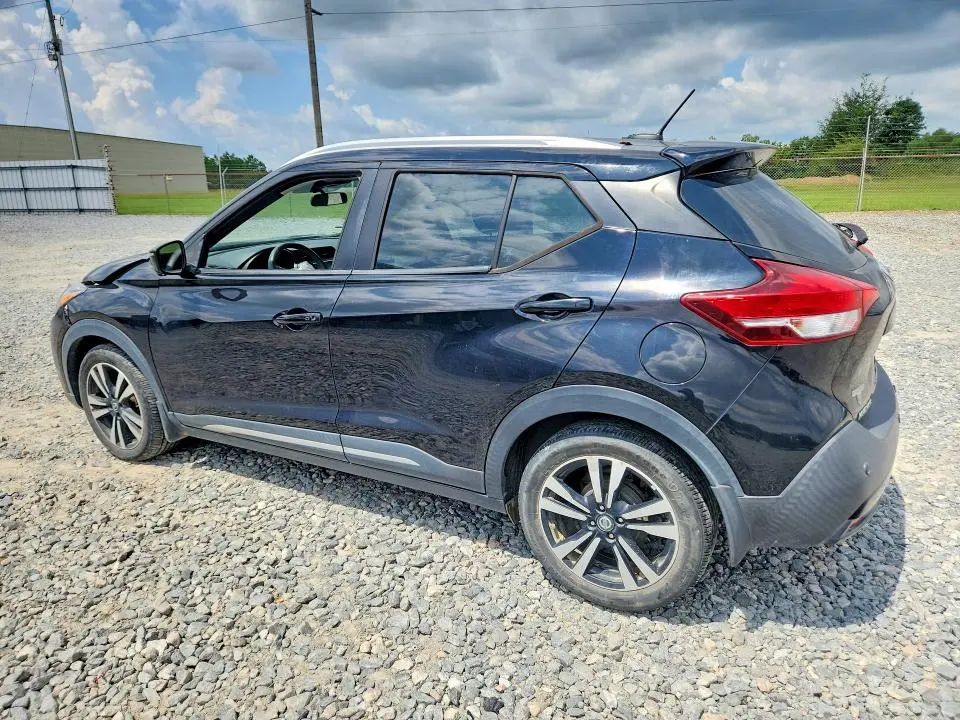 2020 NISSAN KICKS SR  