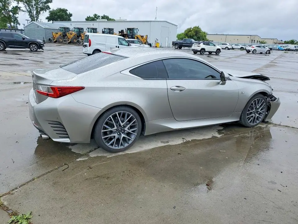 2016 LEXUS RC 200T BASE  