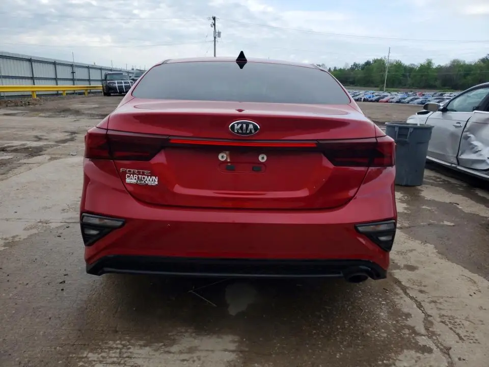 2021 KIA FORTE LXS  