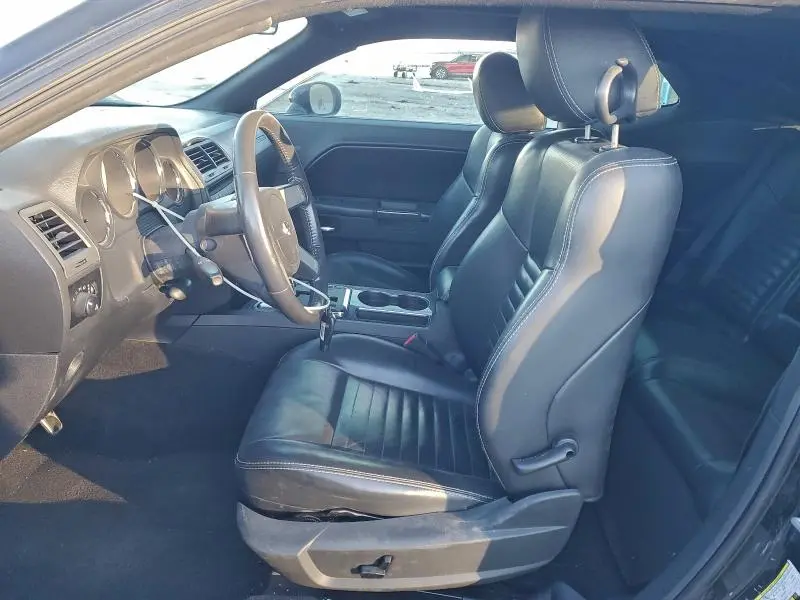 2010 DODGE CHALLENGER   