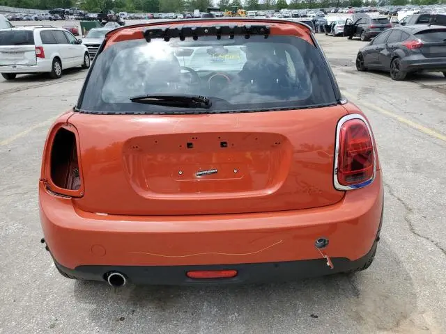 2021 MINI COOPER 