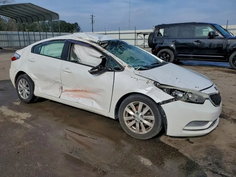 2016 KIA FORTE LX  