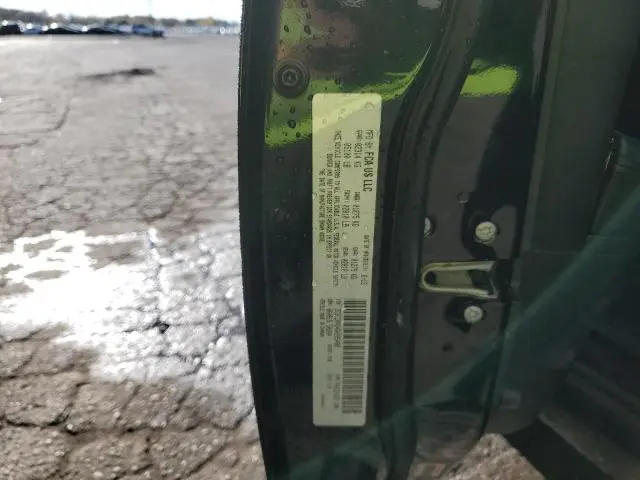 2016 CHRYSLER 300 LIMITED  